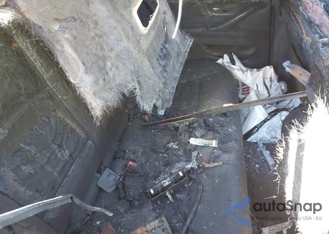 2016 BMW 528I из США, поврежденный, VIN WBA5A5C53GG346906